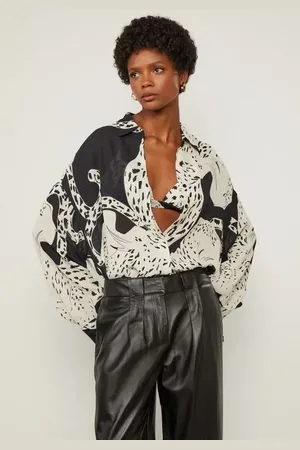 Animale Camisa De Georgette Pesado Ampla Estampada Est Lenco Pantera Preto e Branco