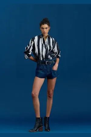 Animale Camisa Manga Longa Oversized De Algodão Estampada Est Fig Recorte Lettering Preto e Glitch