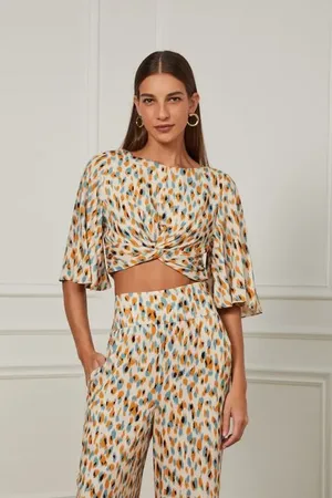 Animale Blusa Cropped Decote Redondo Manga Curta Detalhe Torção Estamapada Est Textura Onca Color