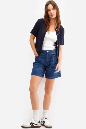 C&A Bermuda feminina jeans cintura média com cordão azul