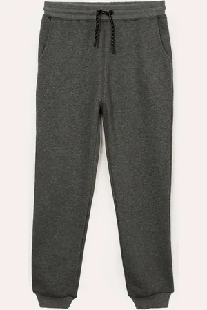 C&A Calça jogger de moletom juvenil com bolsos cinza