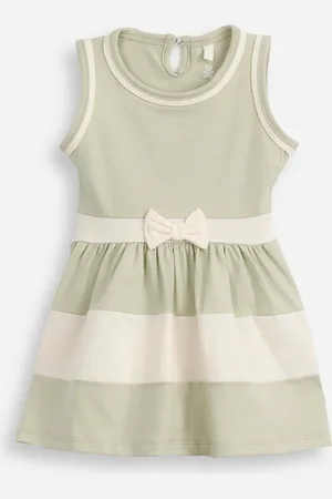 C&A Vestido infantil de algodão com recortes e laço verde