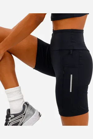 C&A Bermuda feminina esportiva ace com refletivo e bolsos