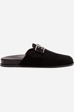 C&A Mule clog com fivela oneself