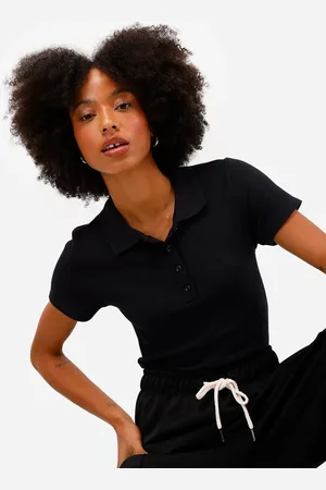 C&A Polo básica feminina de algodão manga curta canelada preta