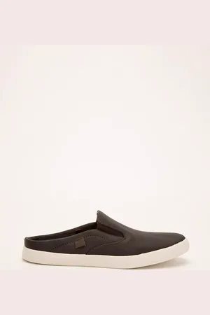 C&A Tênis mule slip on oneself