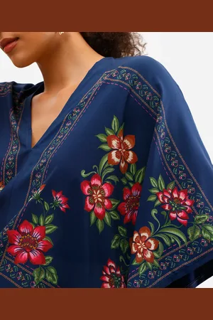 C&A Bata feminina floral manga curta azul
