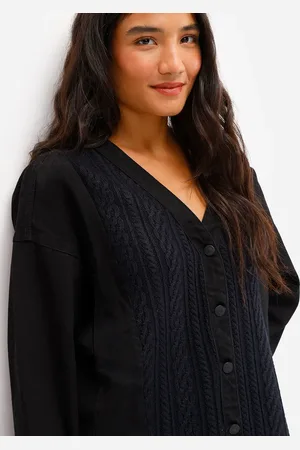 C&A Jaqueta jeans feminina com recorte em tricot preta