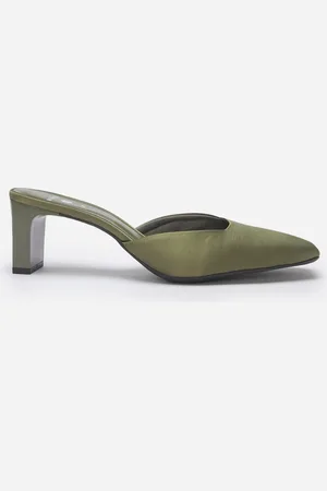 C&A Mule acetinado salto reto mindset