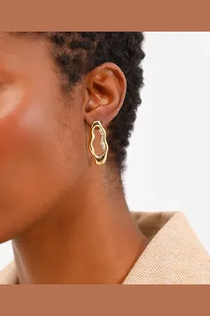 C&A Brinco banhado a orgânico com strass dourado
