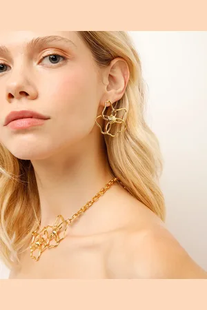 C&A Brinco floral dourado