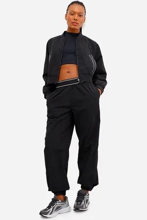 C&A Calça jogger feminina esportiva ace barra ajustável preta