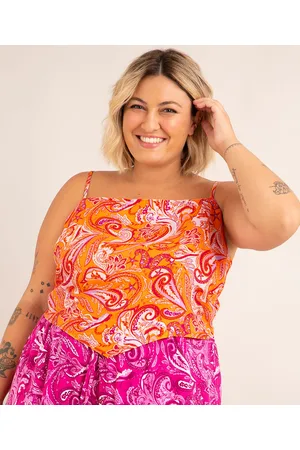 C&A Regata plus size cropped lenço de viscose paisley com amarração alça fina decote reto além dos mares noronha manu gavassi coral