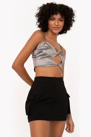 C&A Top cropped acetinado cut out alça fina prata