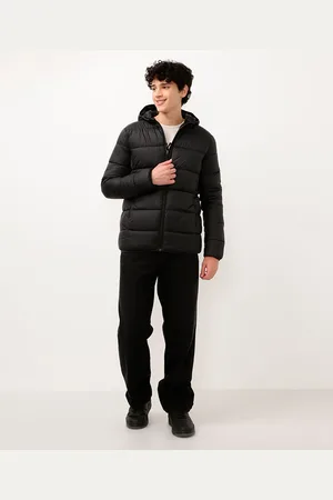C&A Jaqueta puffer juvenil com capuz preta