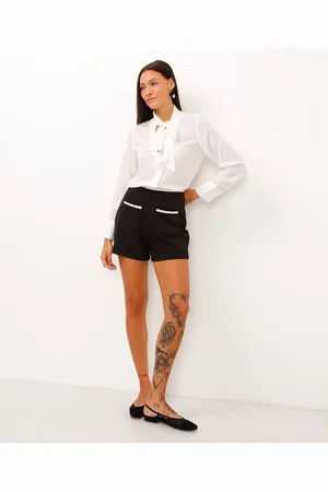 C&A Short curto de viscose com bolsos bicolor
