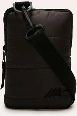 C&A Bolsa shoulder puffer esportiva ace preta
