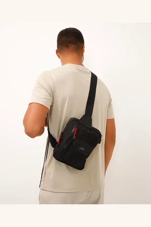 C&A Bolsa shoulder esportiva ace