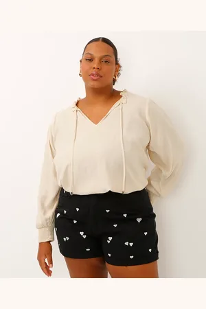 C&A Blusa plus size decote v manga longa bufante bege
