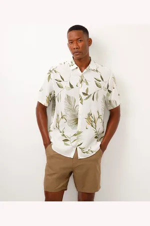 C&A Camisa comfort com linho folhagens bege