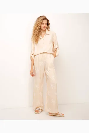 C&A Calça de viscose bordada folhagens bege
