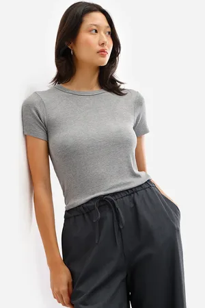 C&A Blusa feminina de viscose canelada cinza