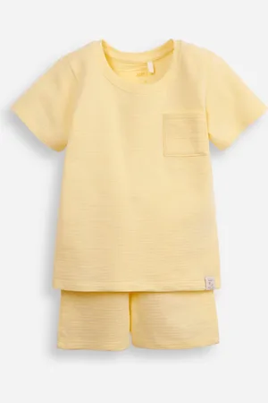 C&A Conjunto curto infantil de algodão texturizado amarelo