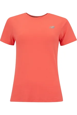 New Balance Camiseta Feminina Manga Curta Sport Essentials