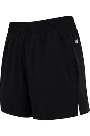 New Balance Short Feminino Trend Small Logo