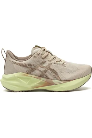 Asics Tênis Novablast 5 Feminino