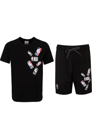 AmazonBasics Conjunto Infantil Logom Camiseta + Bermuda