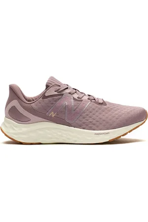New Balance Tênis Fresh Foam ARISHIV4 - Feminino