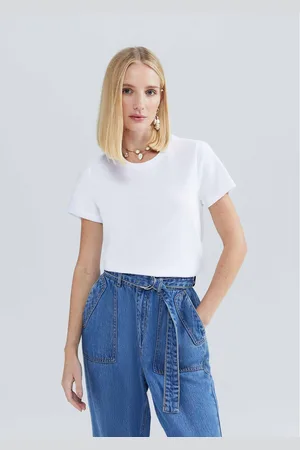 Hering Blusa Básica Feminina Manga Curta Slim