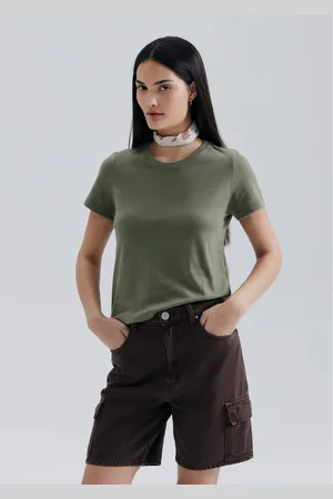 Hering Blusa Básica Feminina Manga Curta Slim