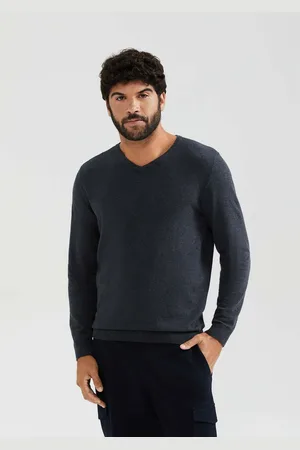Hering Suéter Básico Masculino Regular Gola V
