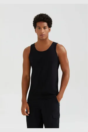 Hering Regata Básica Masculina Slim