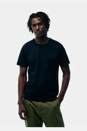 Hering Camiseta Básica Masculina Manga Curta Slim