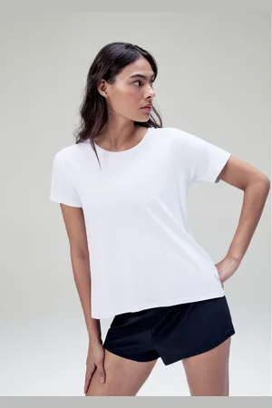 Hering Camiseta Esportiva Feminina Com Transpasse Easy Care