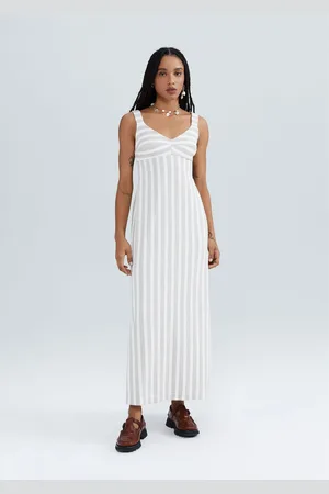 Hering Vestido Midi Decote V Listrado Eco