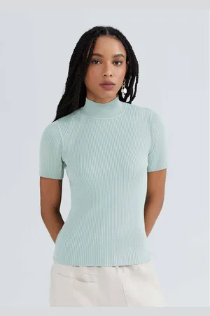 Hering Blusa Feminina Gola Alta Em Tricô Leve
