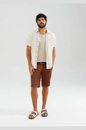 Hering Bermuda Básica Masculina Chino Reta Em Sarja