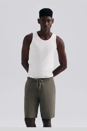 Hering Bermuda Masculina Reta Em Sarja