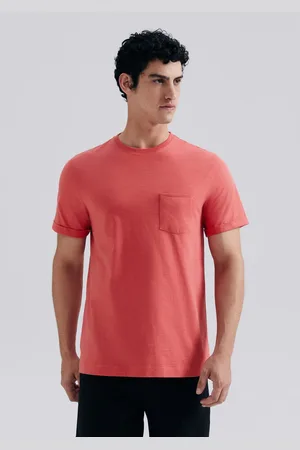 Hering Camiseta Masculina Comfort Com Bolso Em Malha Flamê