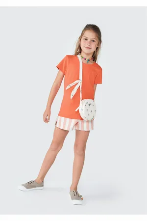 Hering Blusa Básica Infantil Menina Manga Curta Slim Com Bordado Coração