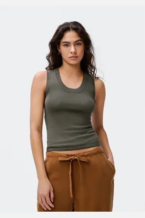 Hering Regata Feminina Slim Decote U Em Tricô De Viscose