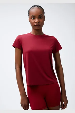 Hering Camiseta Esportiva Feminina Proteção UV 50+