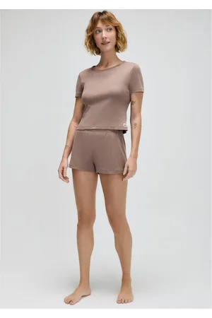 Hering Pijama Curto Feminino Em Ribana Canelada