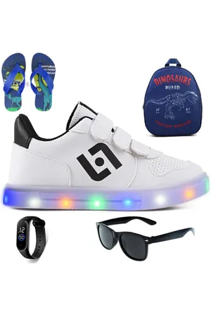 CALCADOS LGHT LIGHT Infantil - Tenis de Led Casual Meninos Street Calce Facil Branco e + Mochila Chinelo Oculos e Relogio