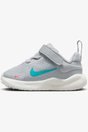 Nike Infantil - Tênis Revolution 7