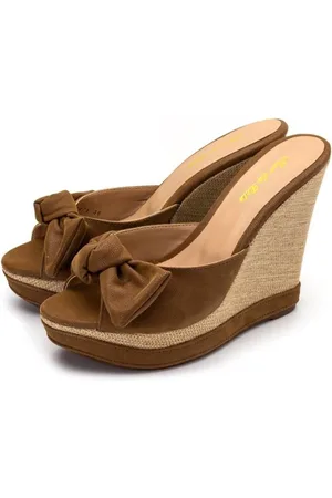 Flor da Pele Tamanco Feminino Anabela 3071 Nobucado Chocolate